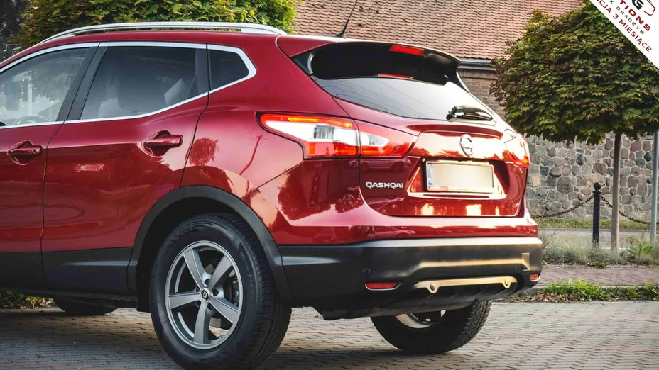 NISSAN Qashqai -