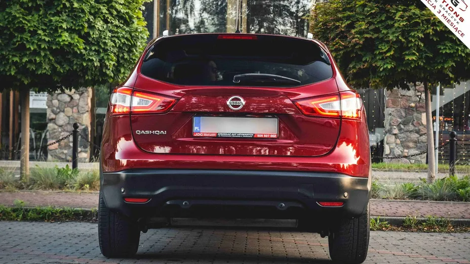 NISSAN Qashqai -