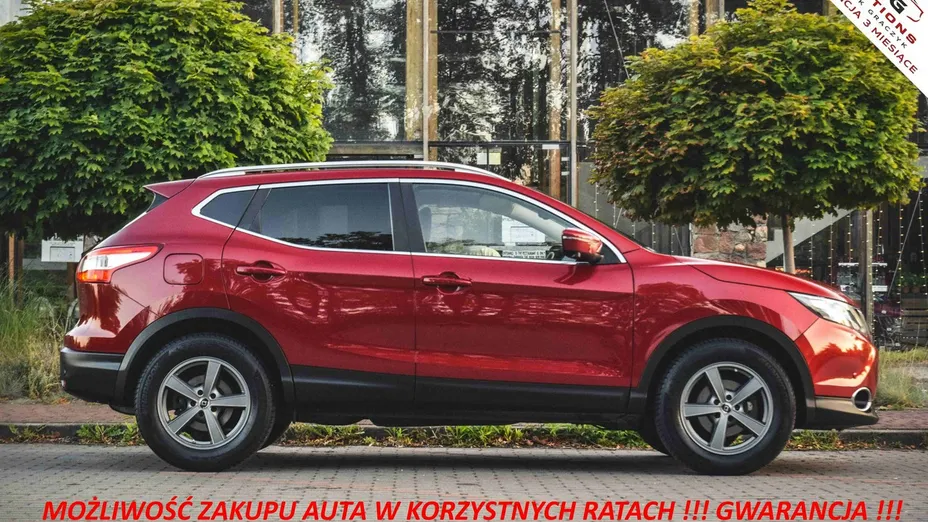 NISSAN Qashqai -