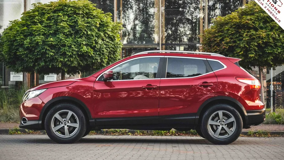 NISSAN Qashqai -