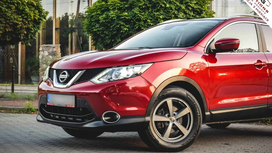 NISSAN Qashqai -