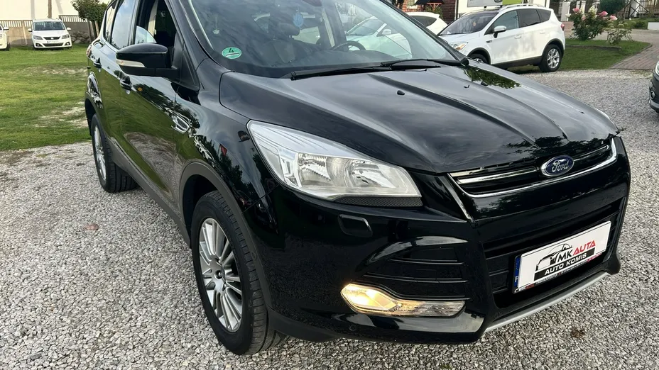FORD Kuga -