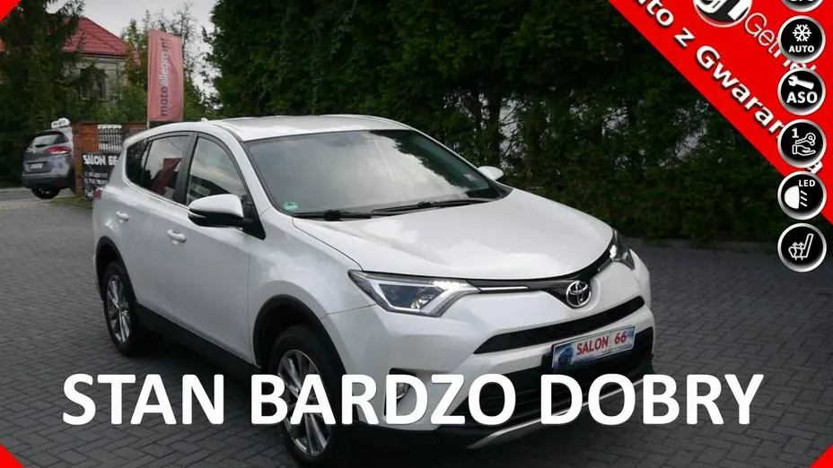 TOYOTA RAV4 -