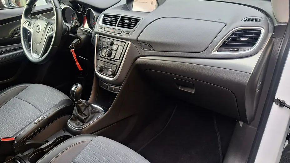 OPEL Mokka -