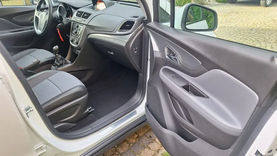 OPEL Mokka -