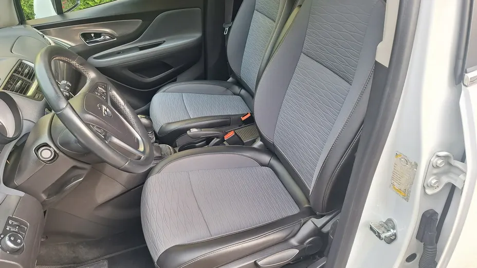 OPEL Mokka -
