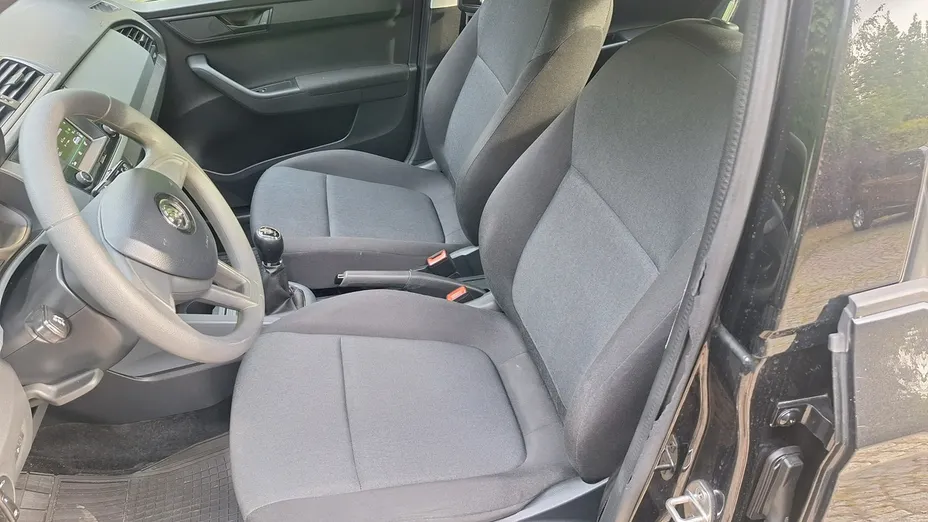SKODA Fabia -
