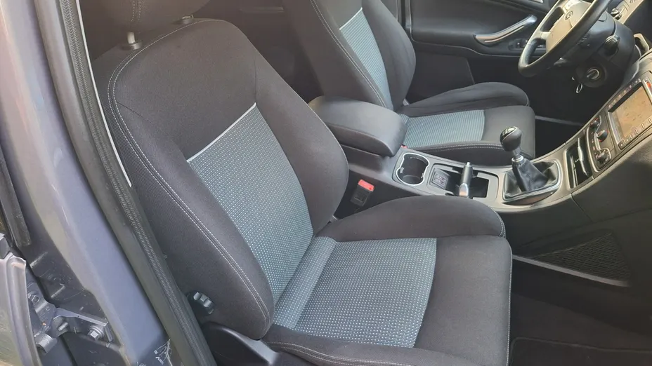 FORD S-MAX -