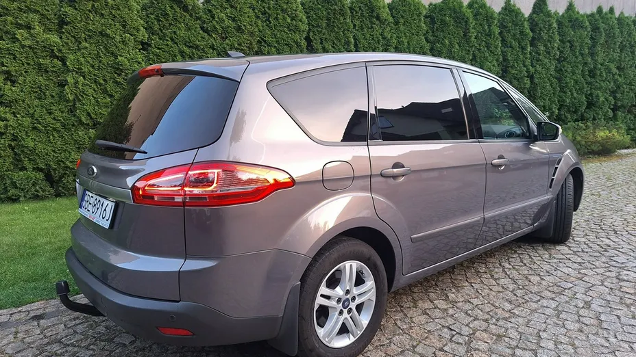 FORD S-MAX -