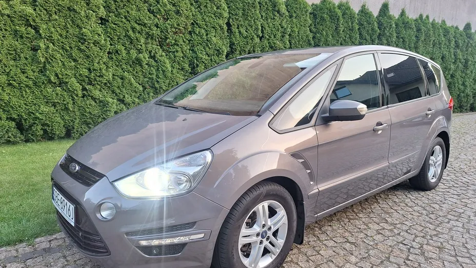 FORD S-MAX -