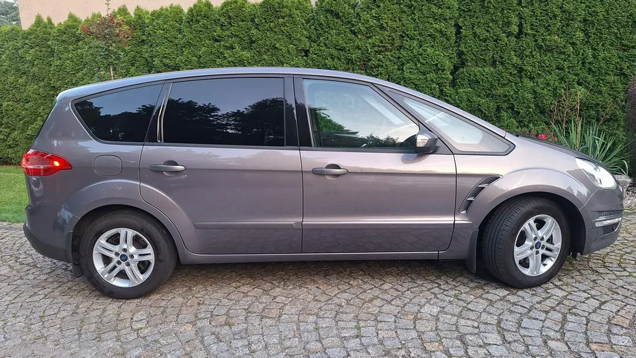 FORD S-MAX -