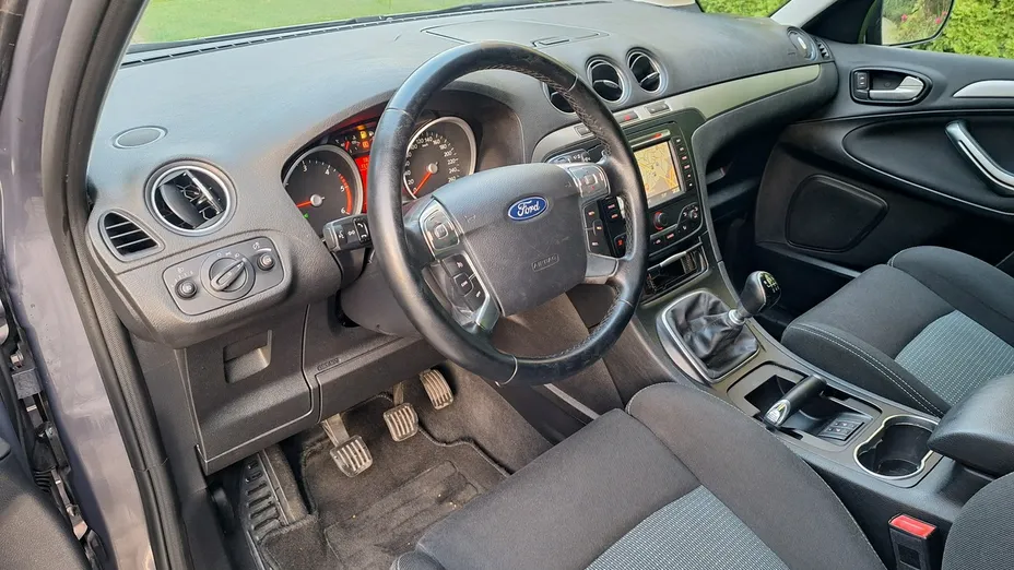 FORD S-MAX -