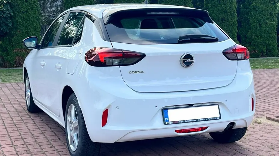 OPEL Corsa -