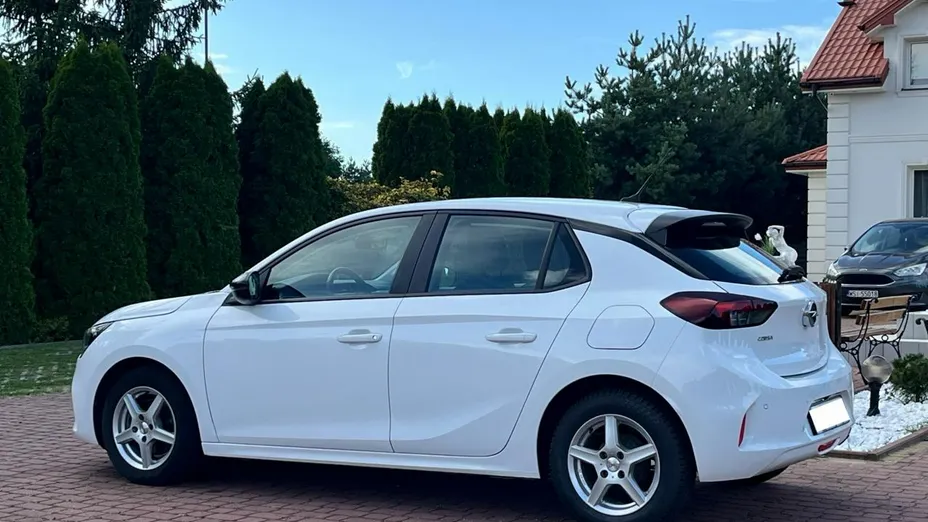 OPEL Corsa -