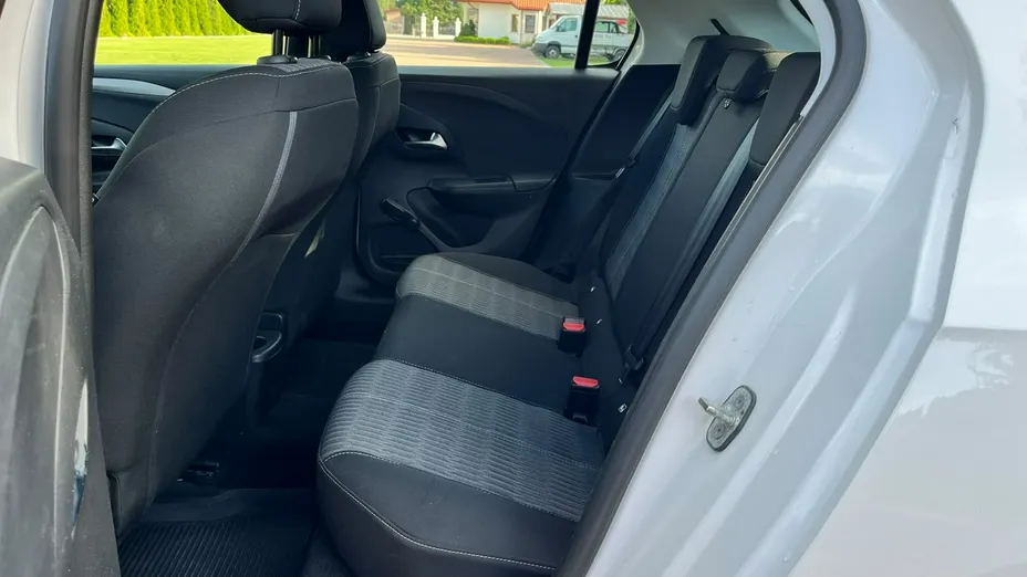 OPEL Corsa -
