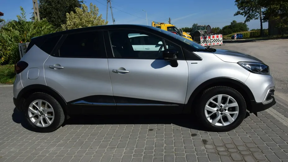 RENAULT Captur -