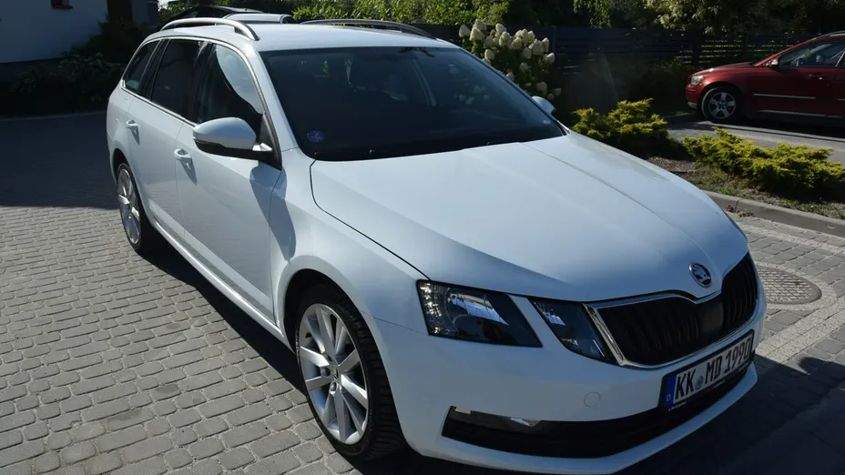 SKODA Octavia -