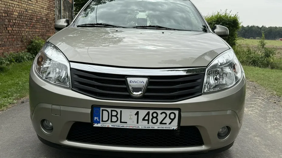 DACIA Sandero -