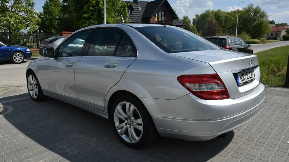 MERCEDES-BENZ C Klasa -
