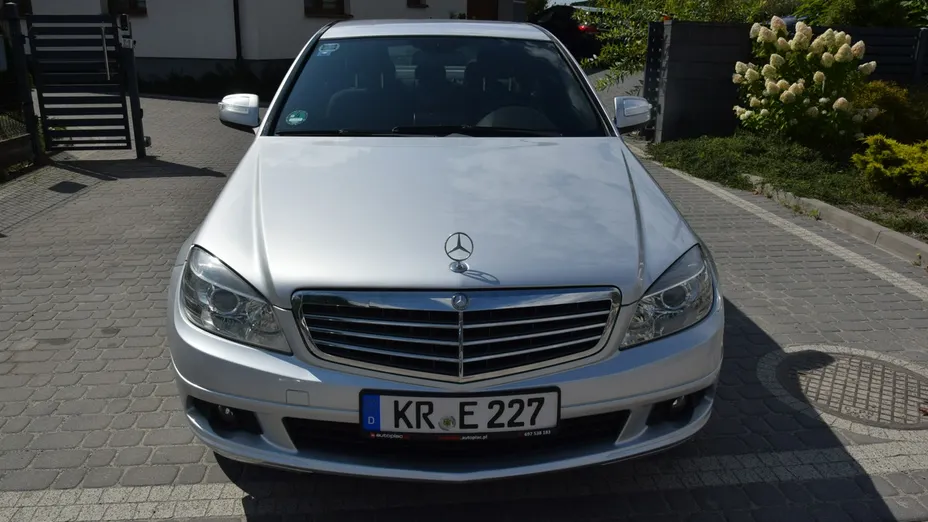 MERCEDES-BENZ C Klasa -