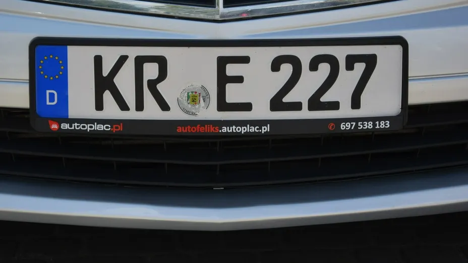 MERCEDES-BENZ C Klasa -