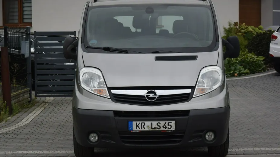 OPEL Vivaro -