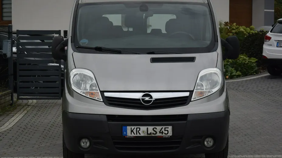OPEL Vivaro -