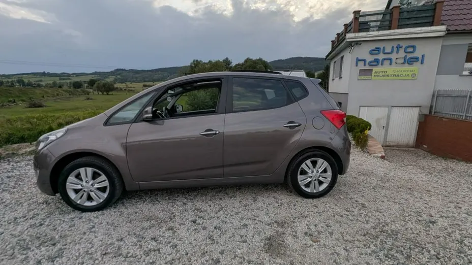 HYUNDAI ix20 -