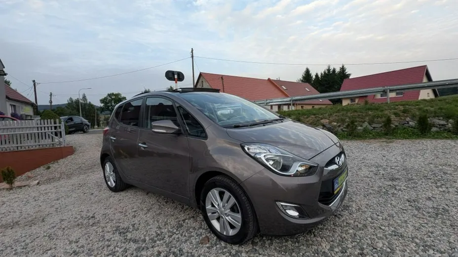 HYUNDAI ix20 -
