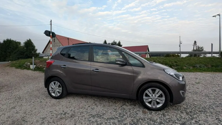 HYUNDAI ix20 -