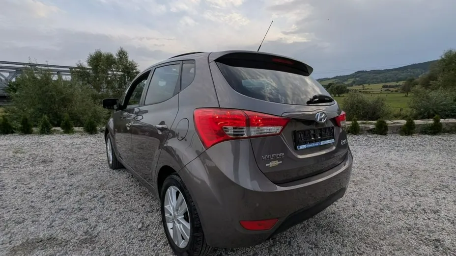 HYUNDAI ix20 -