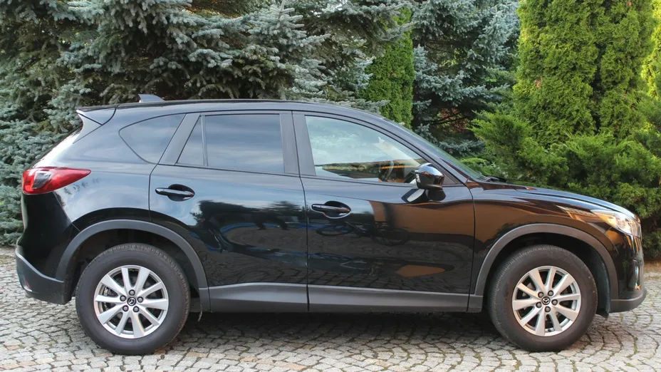 MAZDA CX-5 -