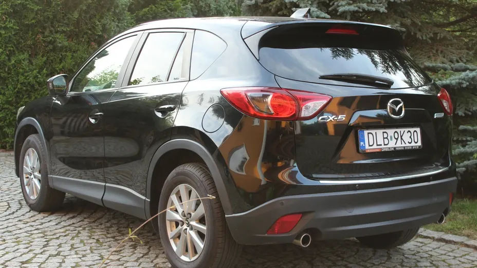 MAZDA CX-5 -