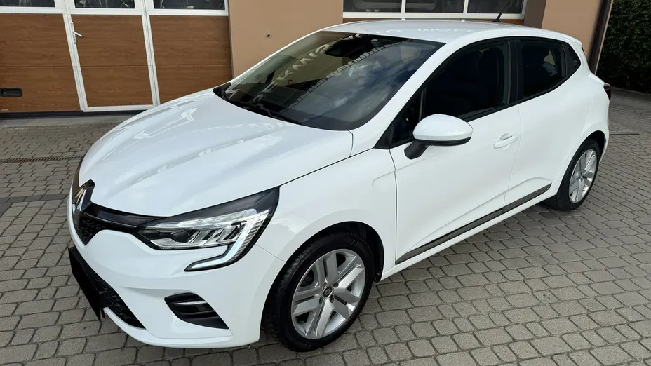RENAULT Clio -