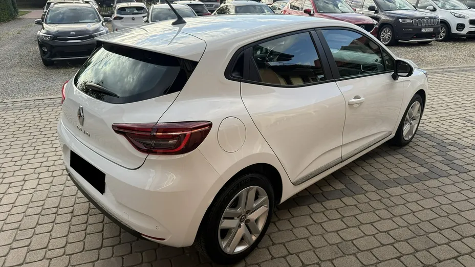 RENAULT Clio -