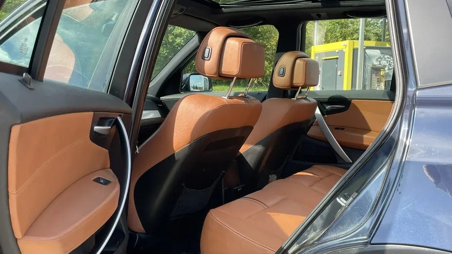 BMW X3 -