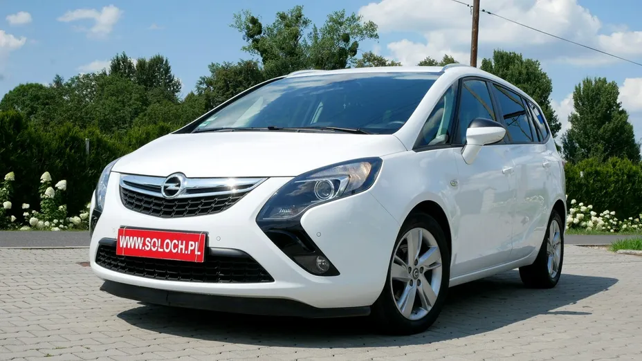 OPEL Zafira -