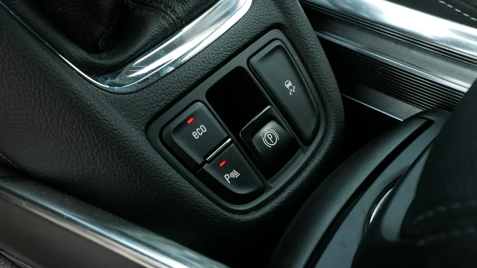 OPEL Zafira -
