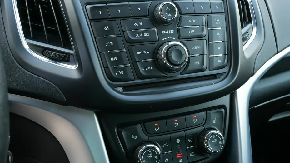 OPEL Zafira -