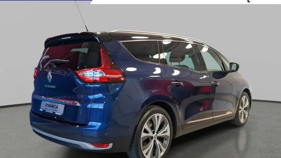 RENAULT Scenic -
