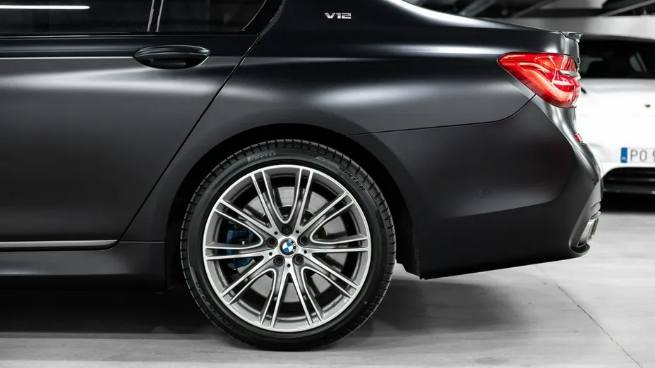 BMW Seria 7 -
