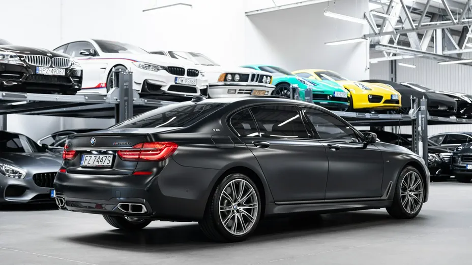 BMW Seria 7 -