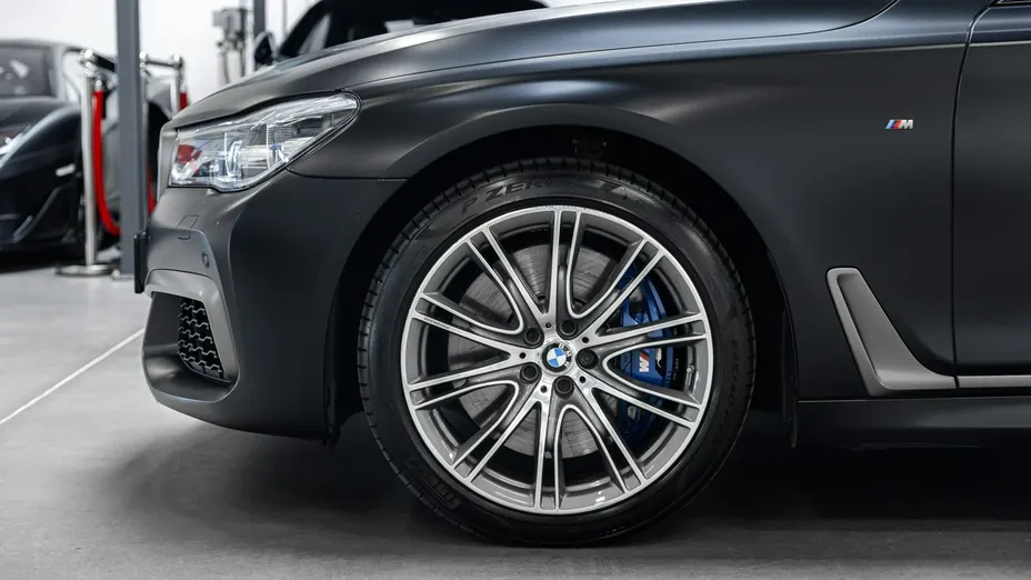 BMW Seria 7 -
