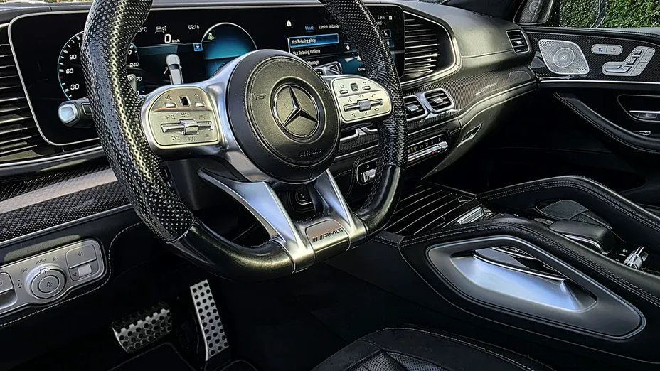 MERCEDES-BENZ GLS -