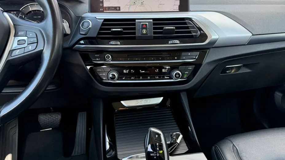 BMW X3 -