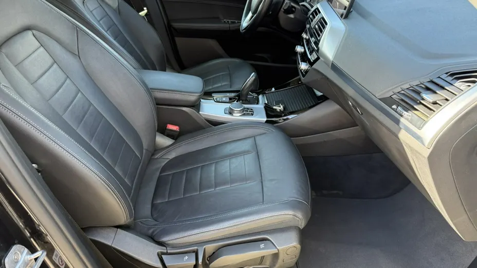 BMW X3 -