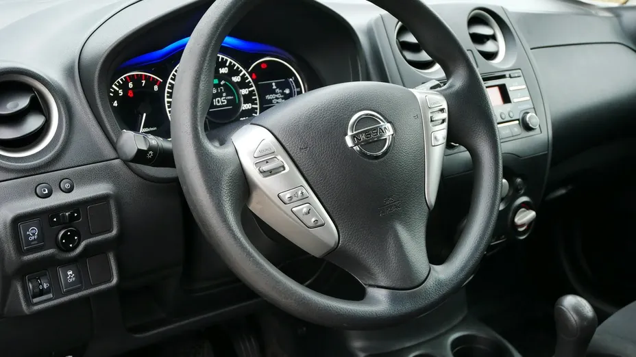 NISSAN Note -