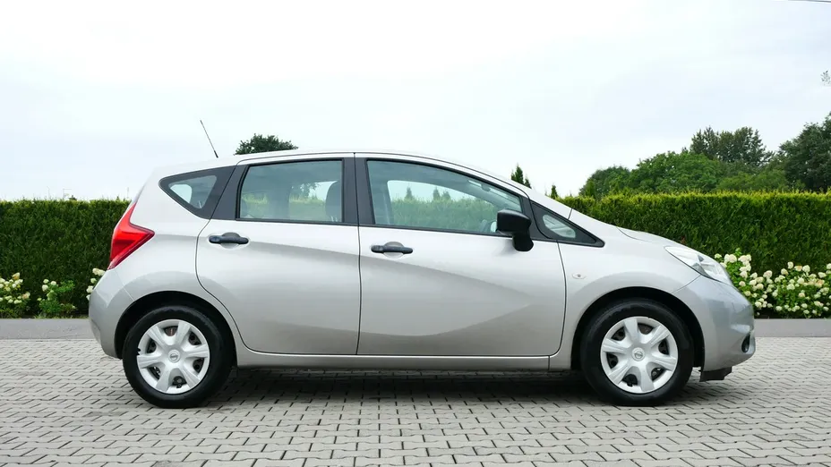 NISSAN Note -