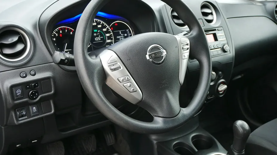 NISSAN Note -