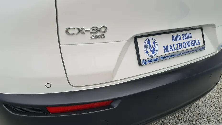 MAZDA CX-30 -